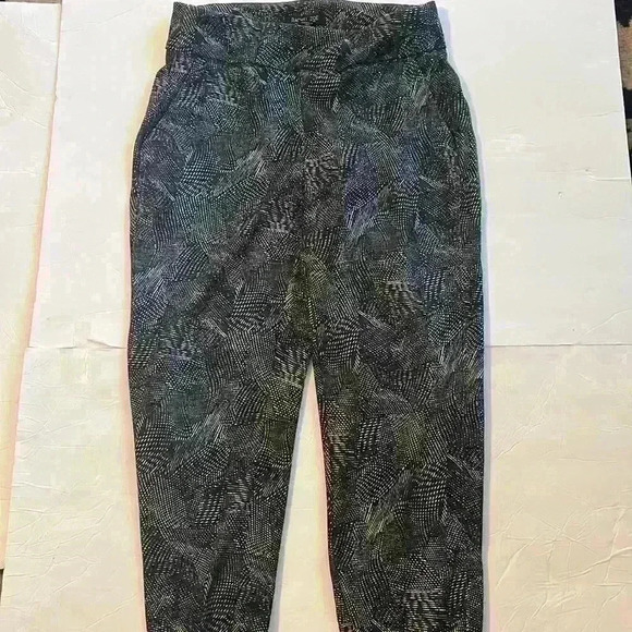 Rachel Zoe, woman’s size medium leggings​ - Picture 1 of 3